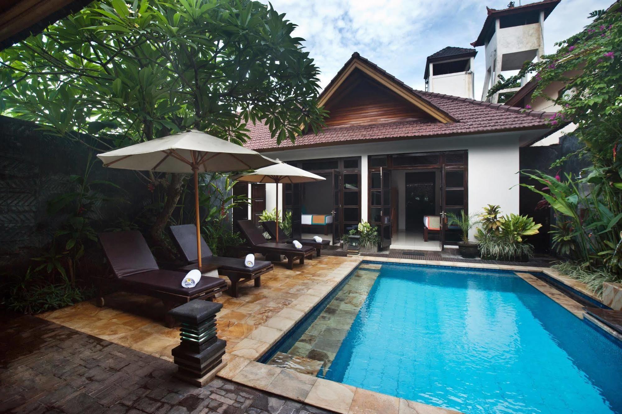 Villa Teman Ловина Экстерьер фото